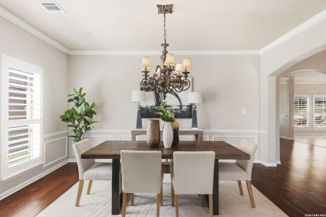 831 Queens Oak San Antonio TX 78258