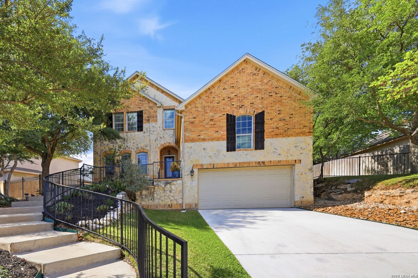 831 Queens Oak San Antonio TX 78258