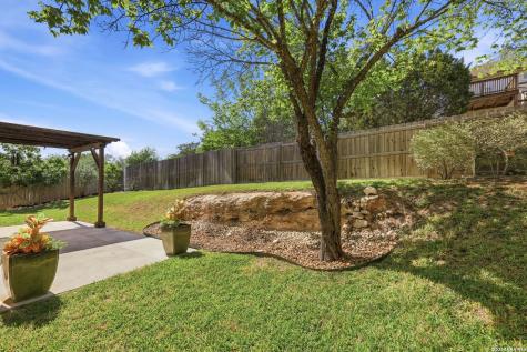 831 Queens Oak San Antonio TX 78258