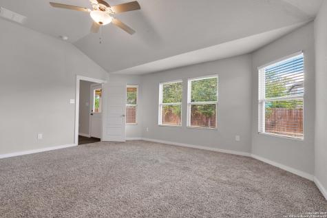5407 Pearl Valley San Antonio TX 78242