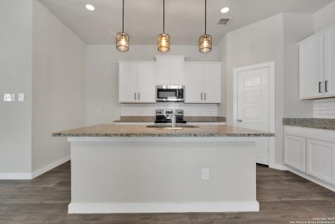 5407 Pearl Valley San Antonio TX 78242