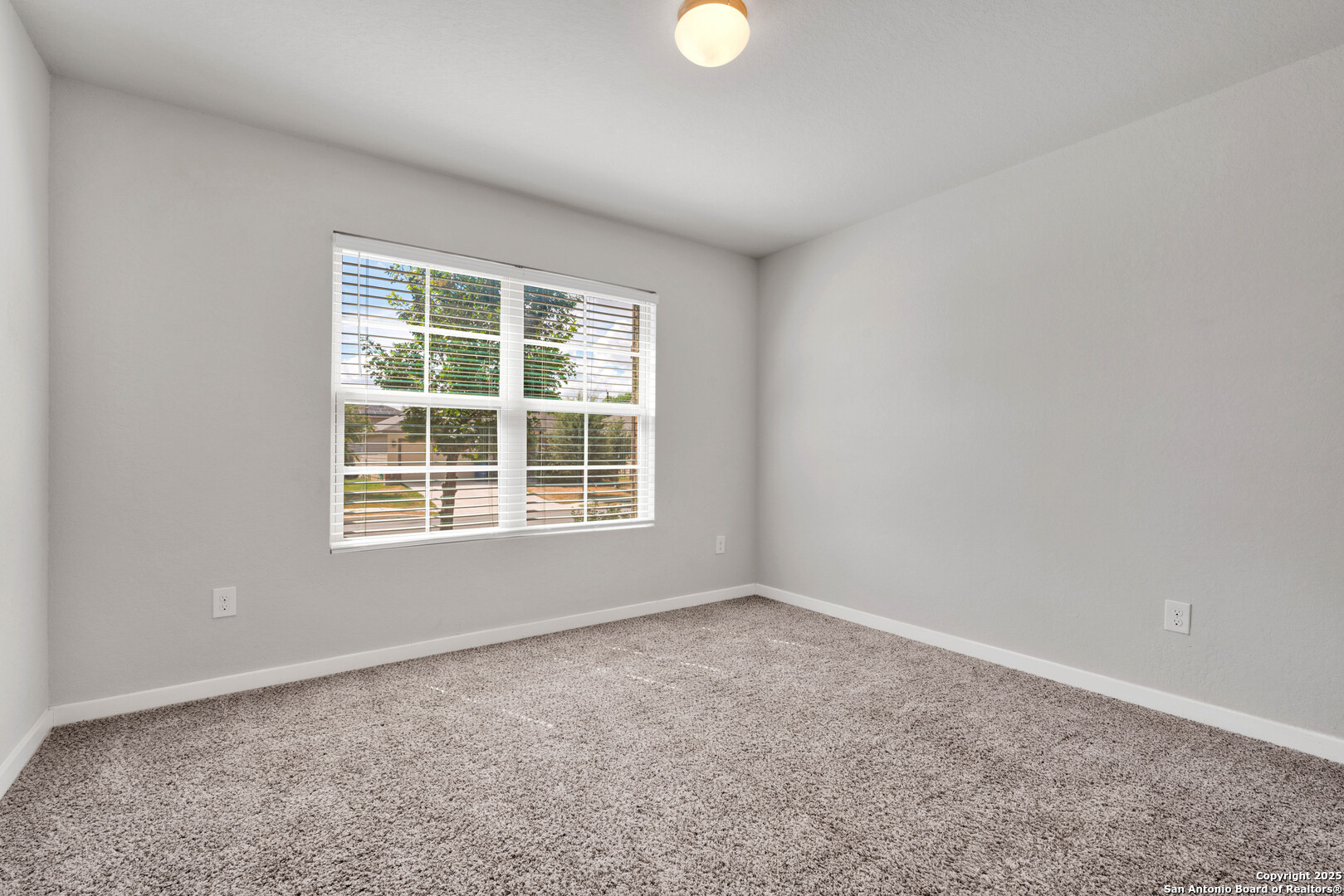 5407 Pearl Valley San Antonio TX 78242