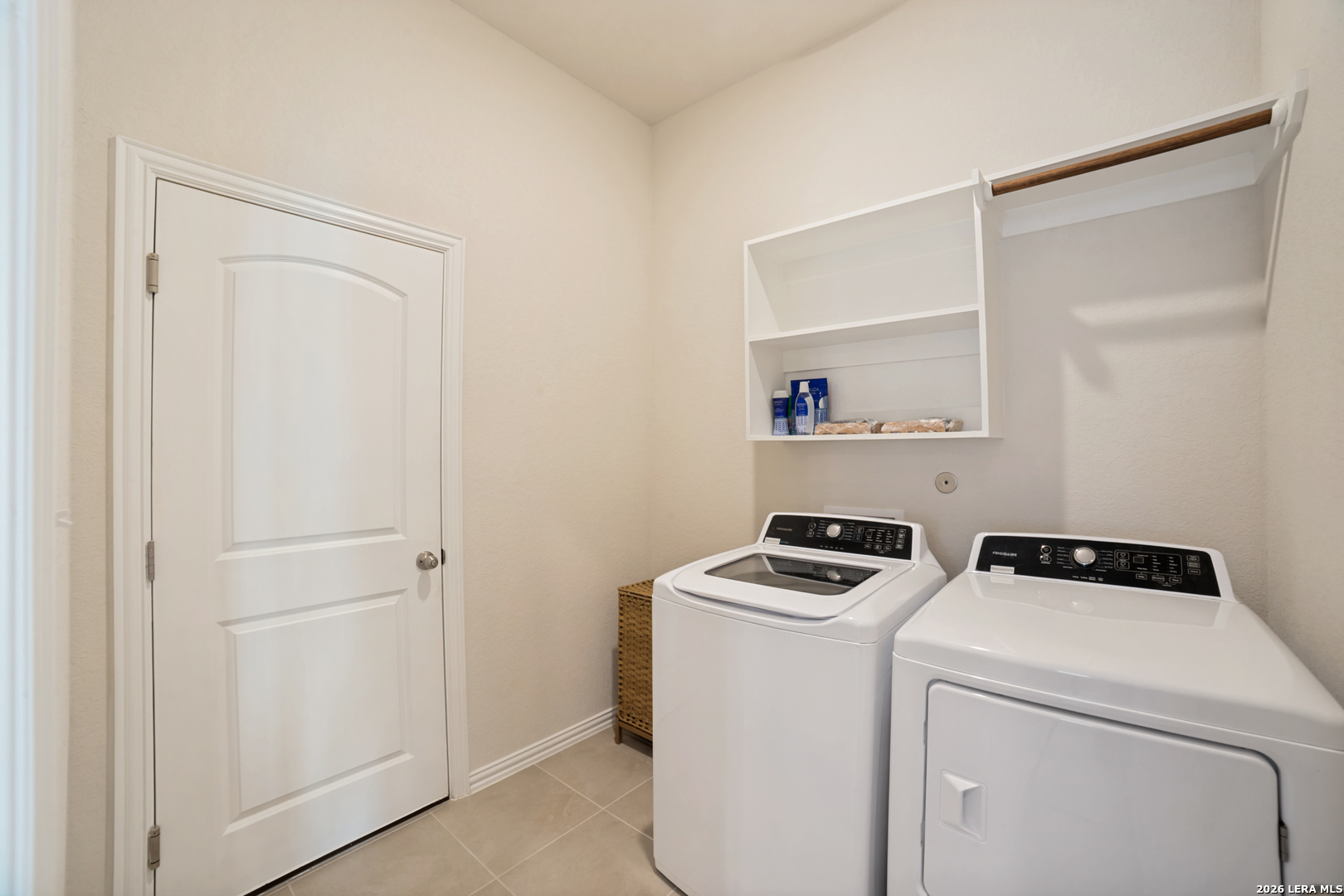 1906 La Grande Jatte San Antonio TX 78253