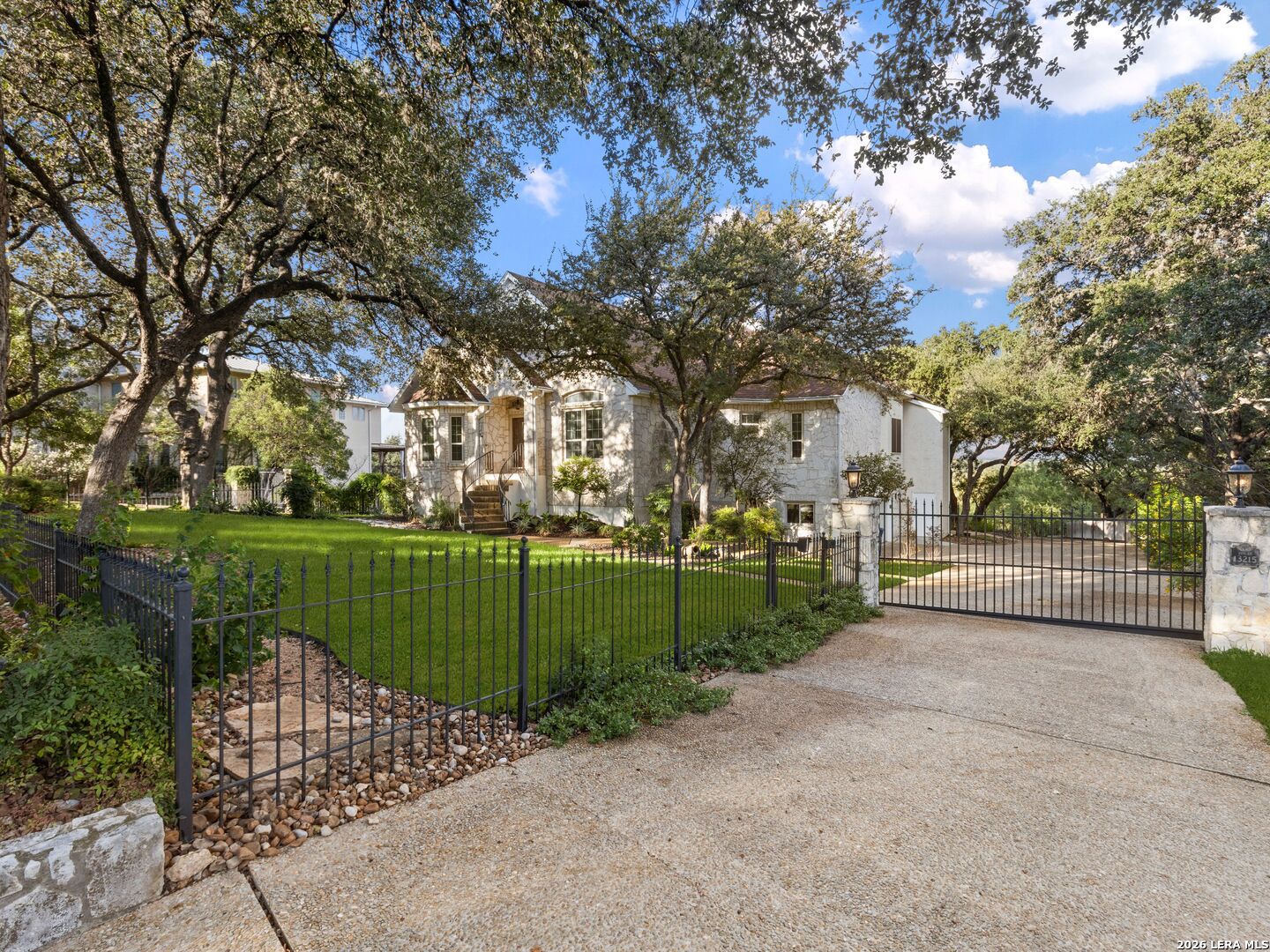 13215 Vista Del Mundo San Antonio TX 78216