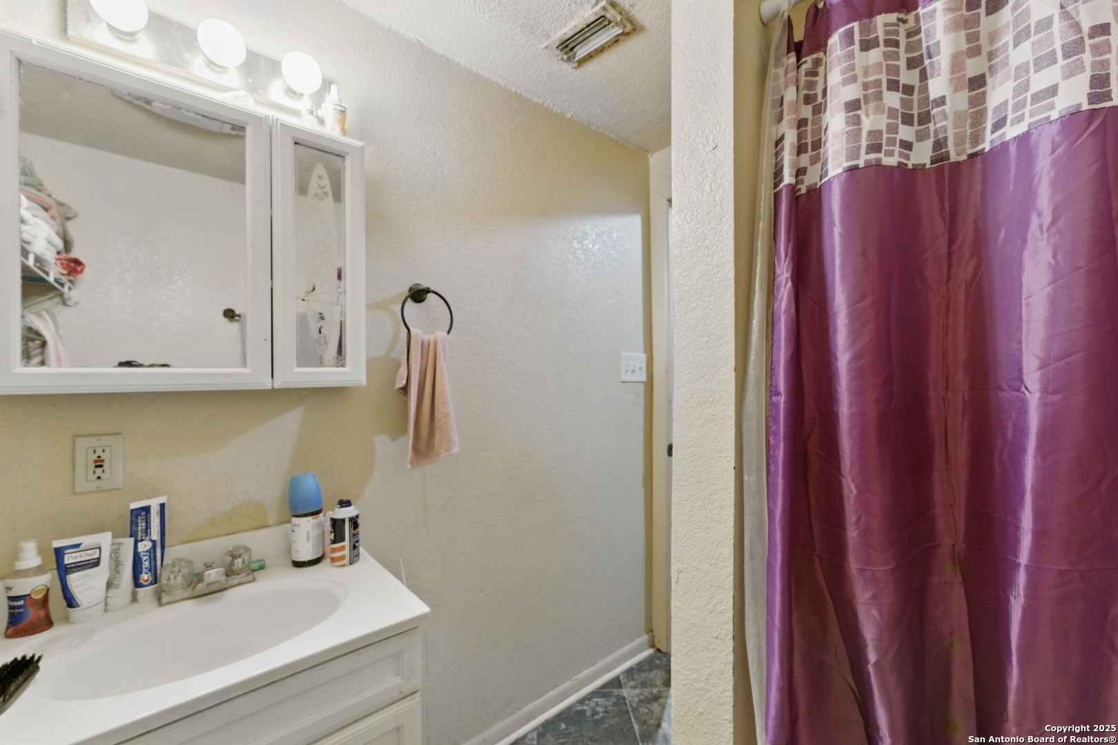 556 Gode New Braunfels TX 78130