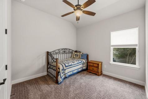 1136 Orange Blossom New Braunfels TX 78132