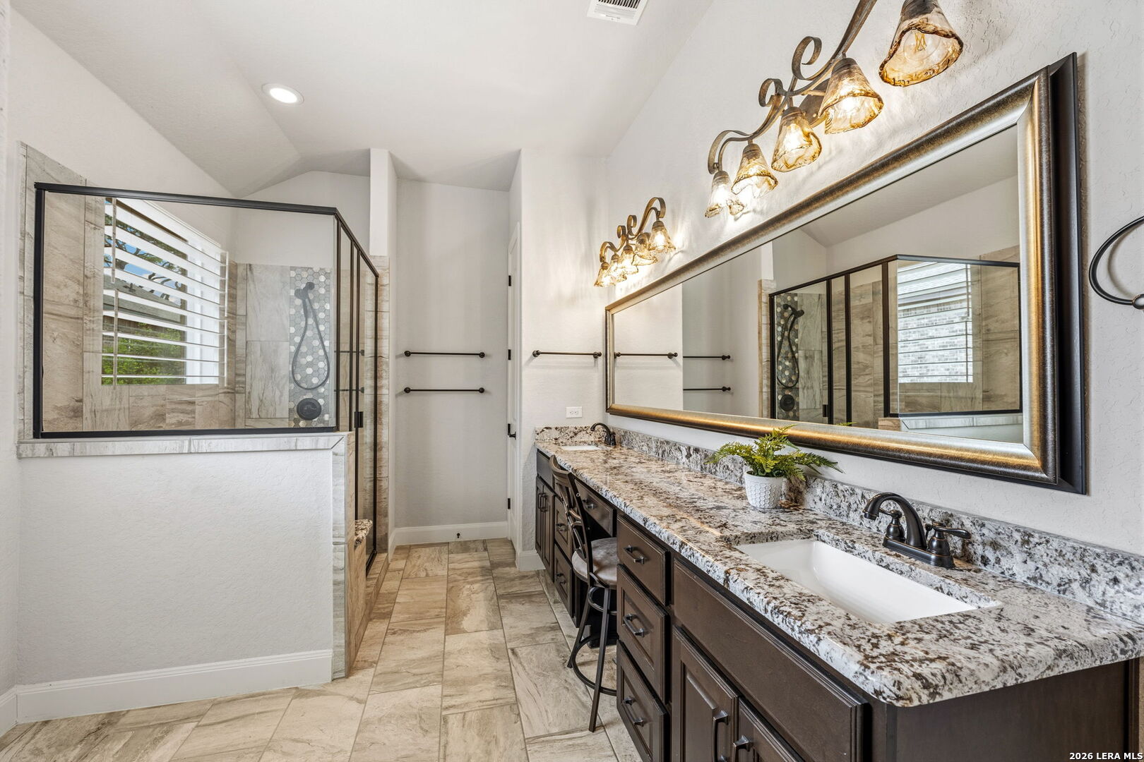 1136 Orange Blossom New Braunfels TX 78132