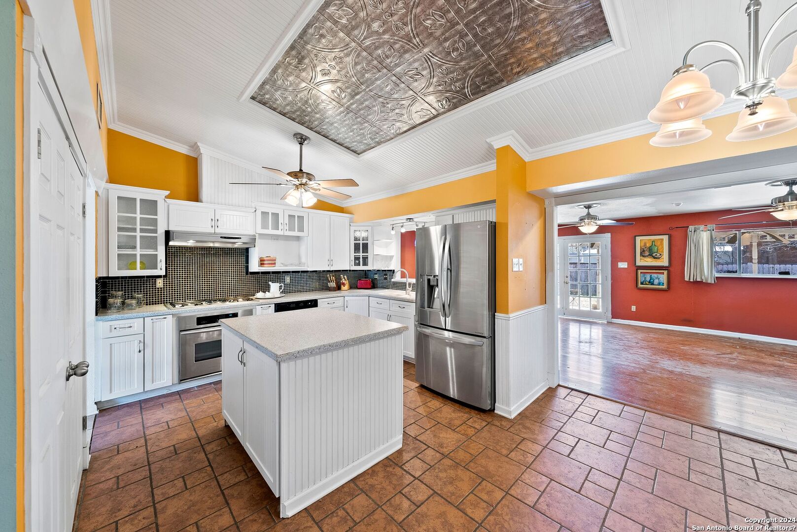 2822 Little John Drive San Antonio TX 78209