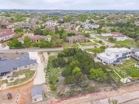 146 Champions Bend San Antonio TX 78258