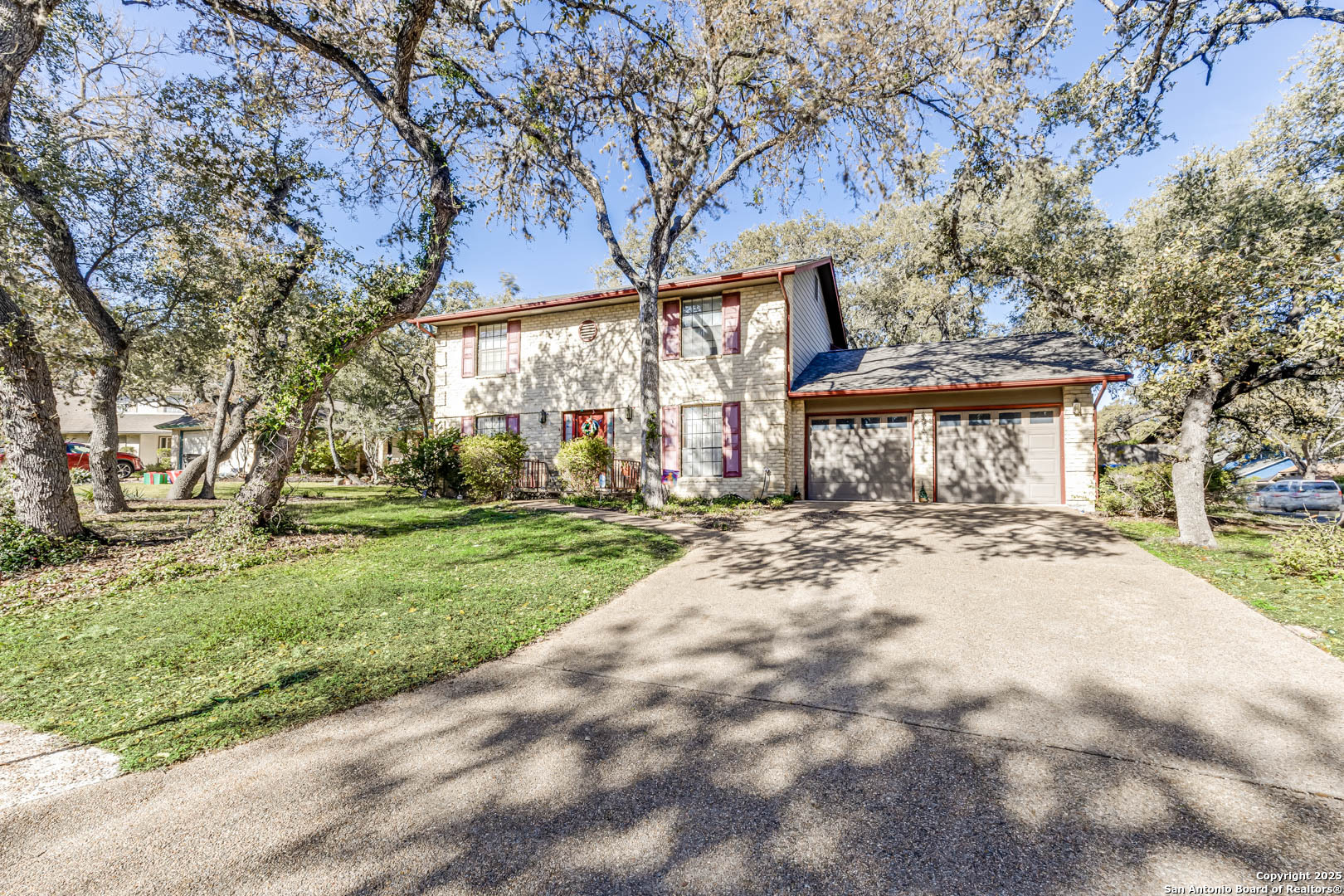 2215 Sun Wood San Antonio TX 78232