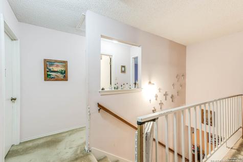 2215 Sun Wood San Antonio TX 78232