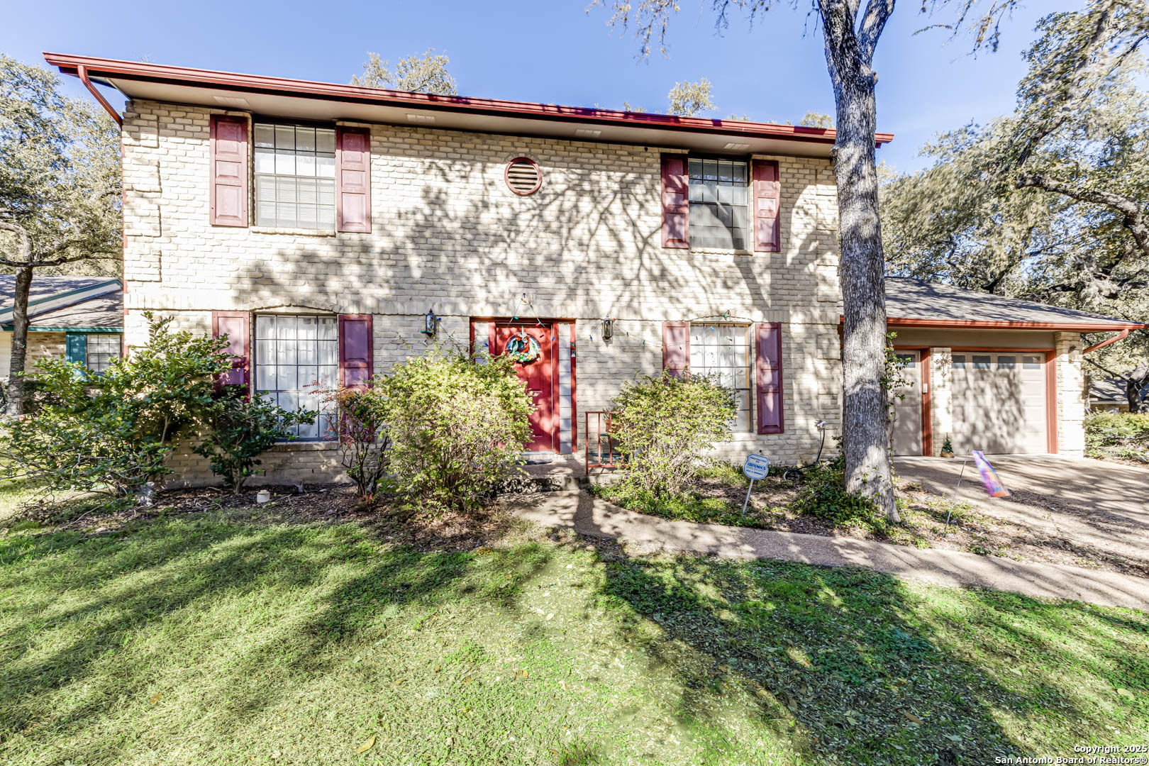 2215 Sun Wood San Antonio TX 78232