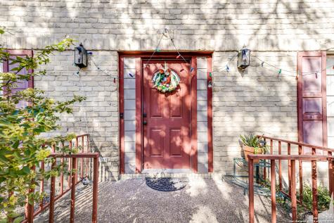 2215 Sun Wood San Antonio TX 78232