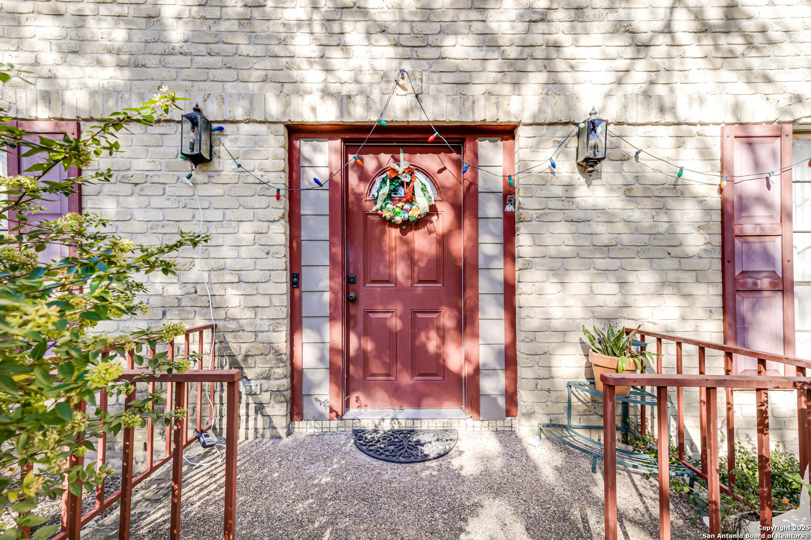 2215 Sun Wood San Antonio TX 78232