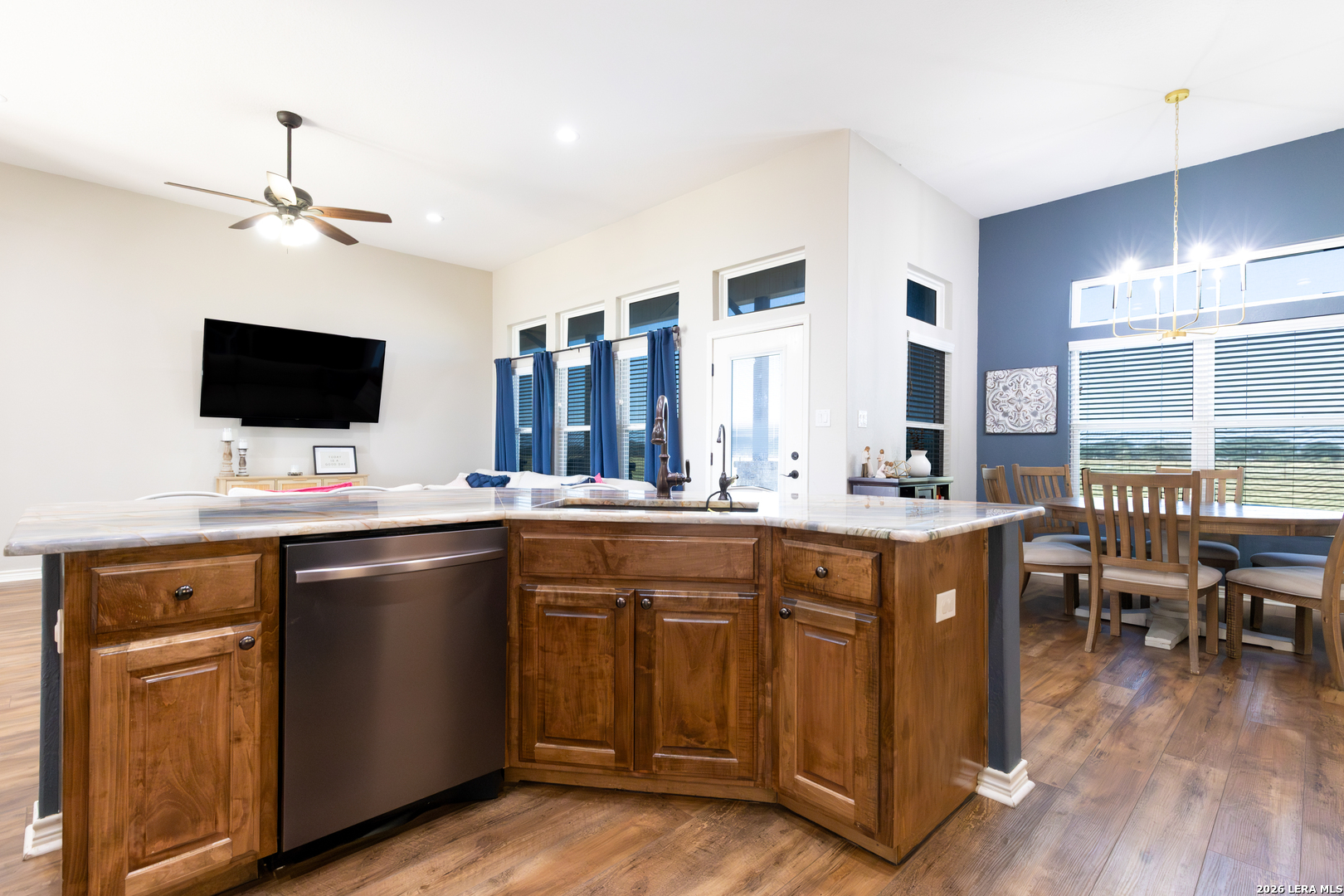 2347 Crane Road Pleasanton TX 78064