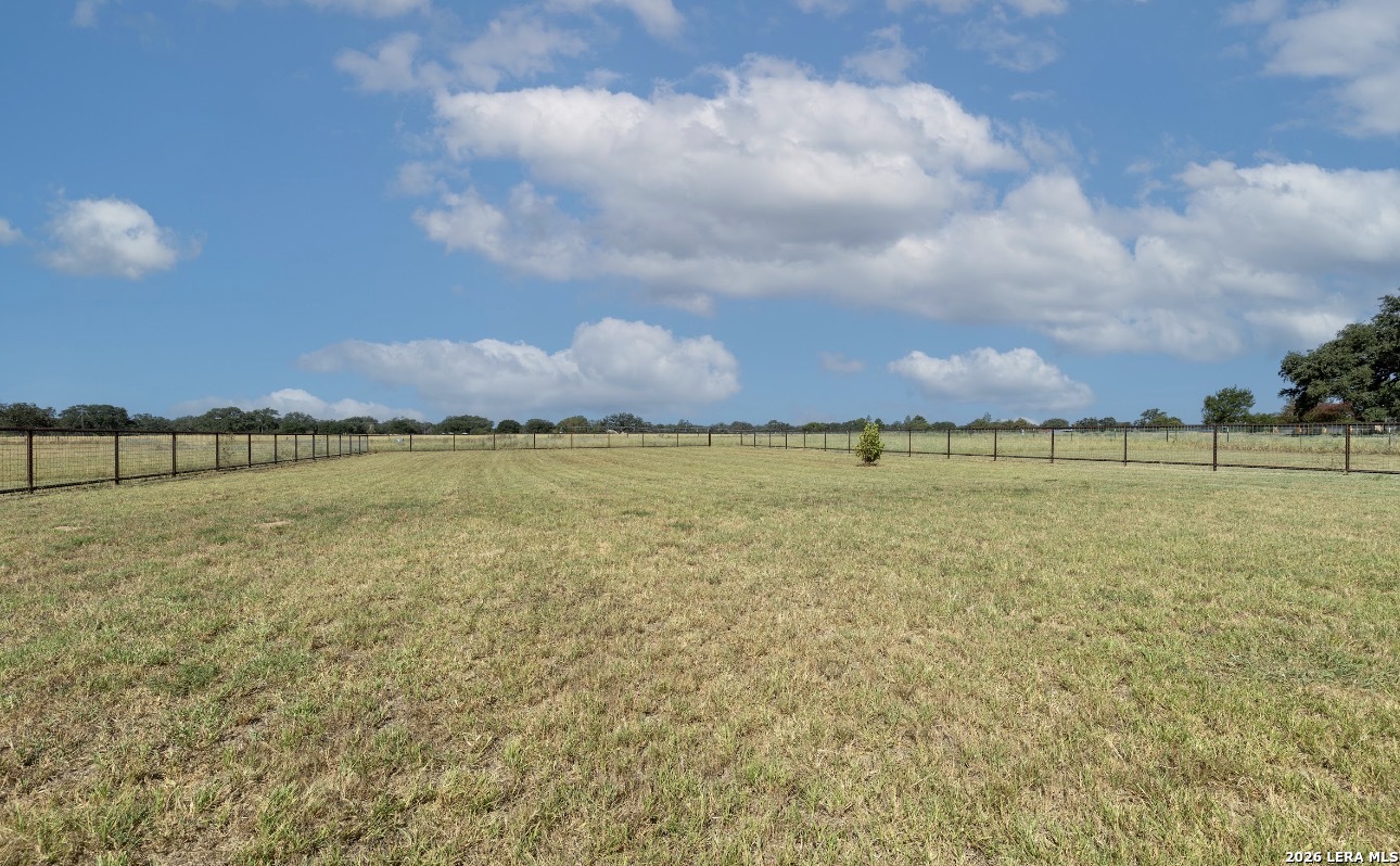 2347 Crane Road Pleasanton TX 78064