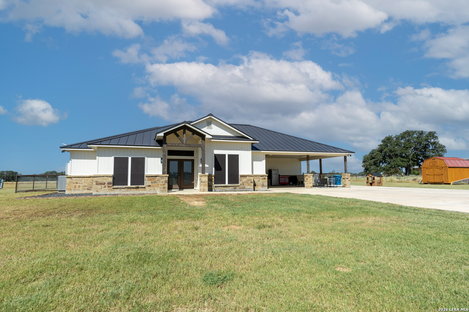2347 Crane Road Pleasanton TX 78064