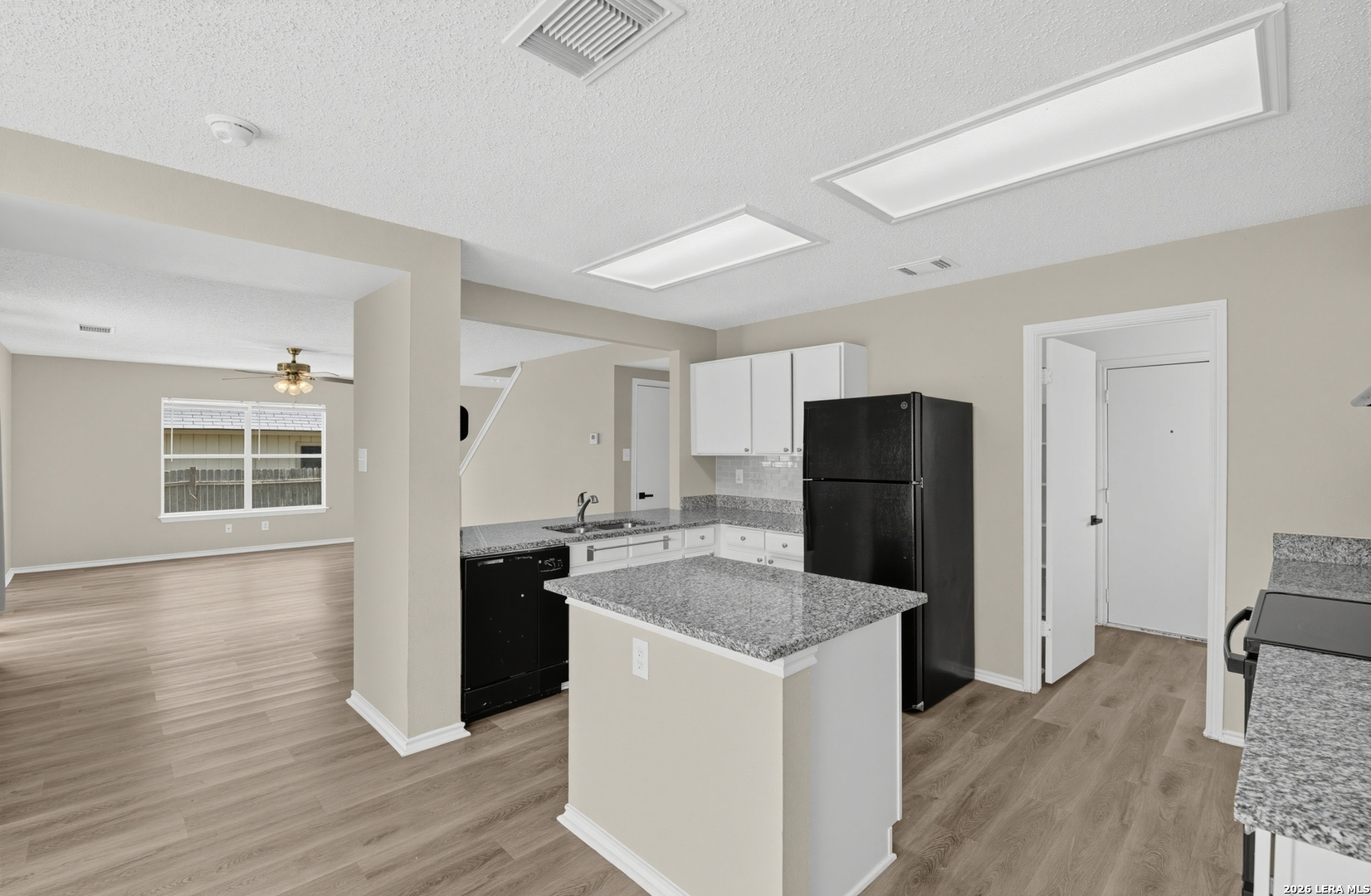 6032 Walnut Mill Drive San Antonio TX 78244