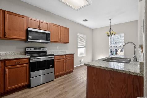 10407 Lupine Canyon Helotes TX 78023