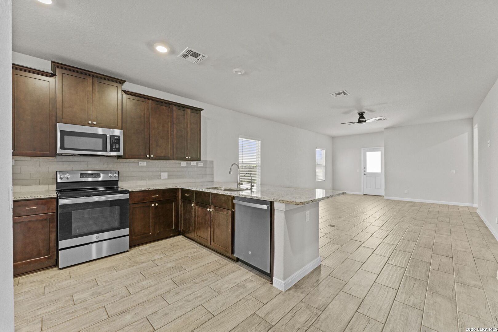 709 Farmers Dell New Braunfels TX 78130