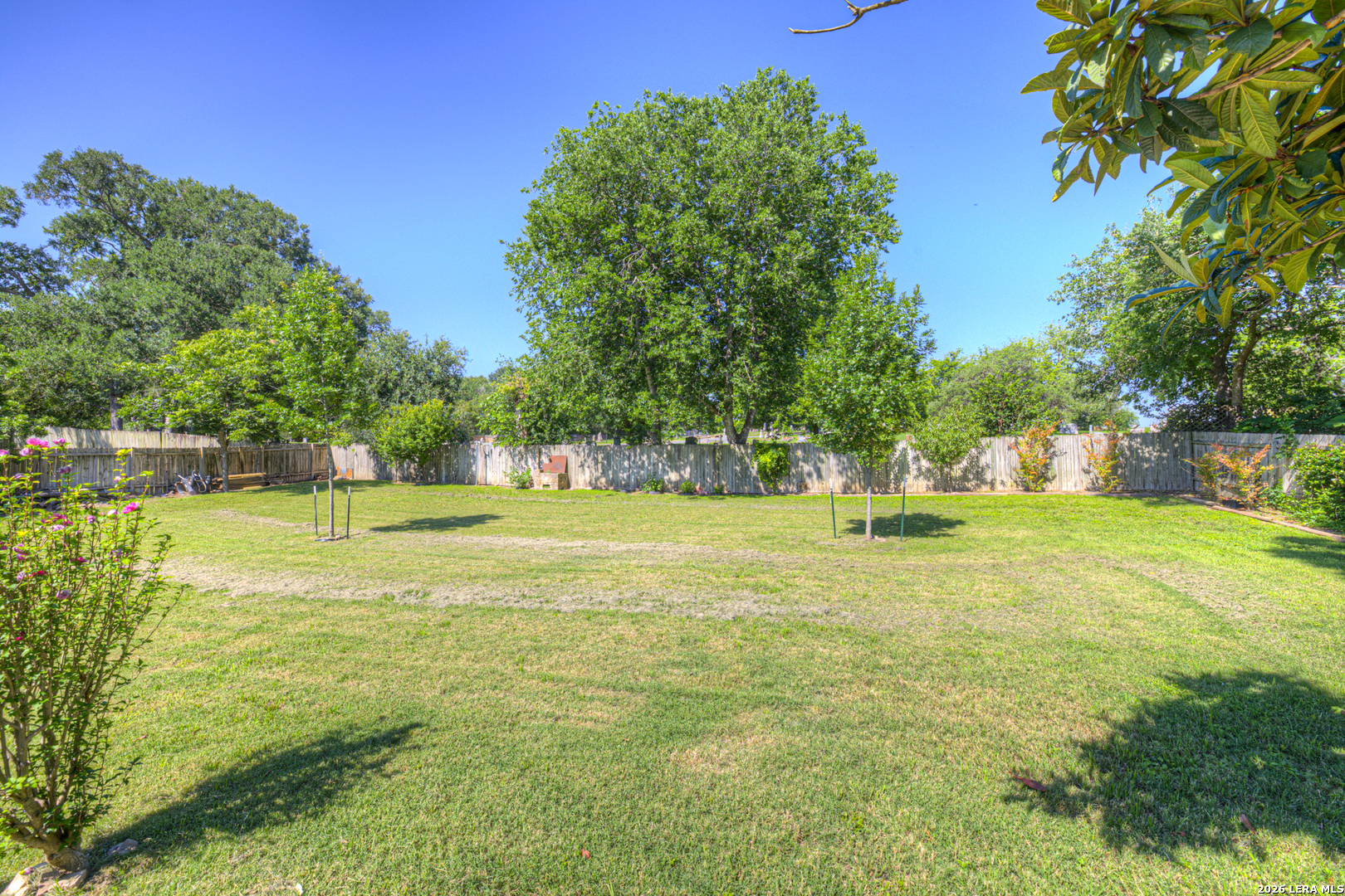 96 W Hampton Drive Seguin TX 78155