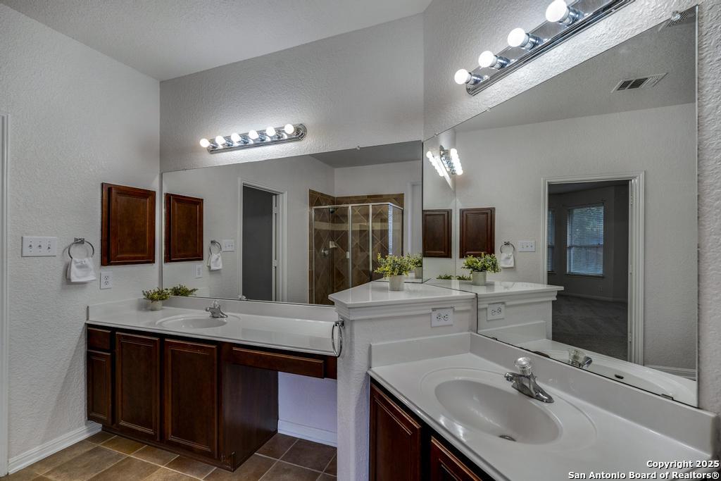 1934 Oak Flat Road San Antonio TX 78251