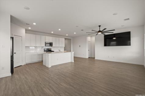 14114 Hertford Shire San Antonio TX 78245