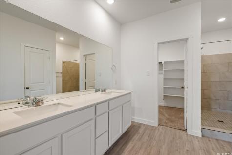 14114 Hertford Shire San Antonio TX 78245
