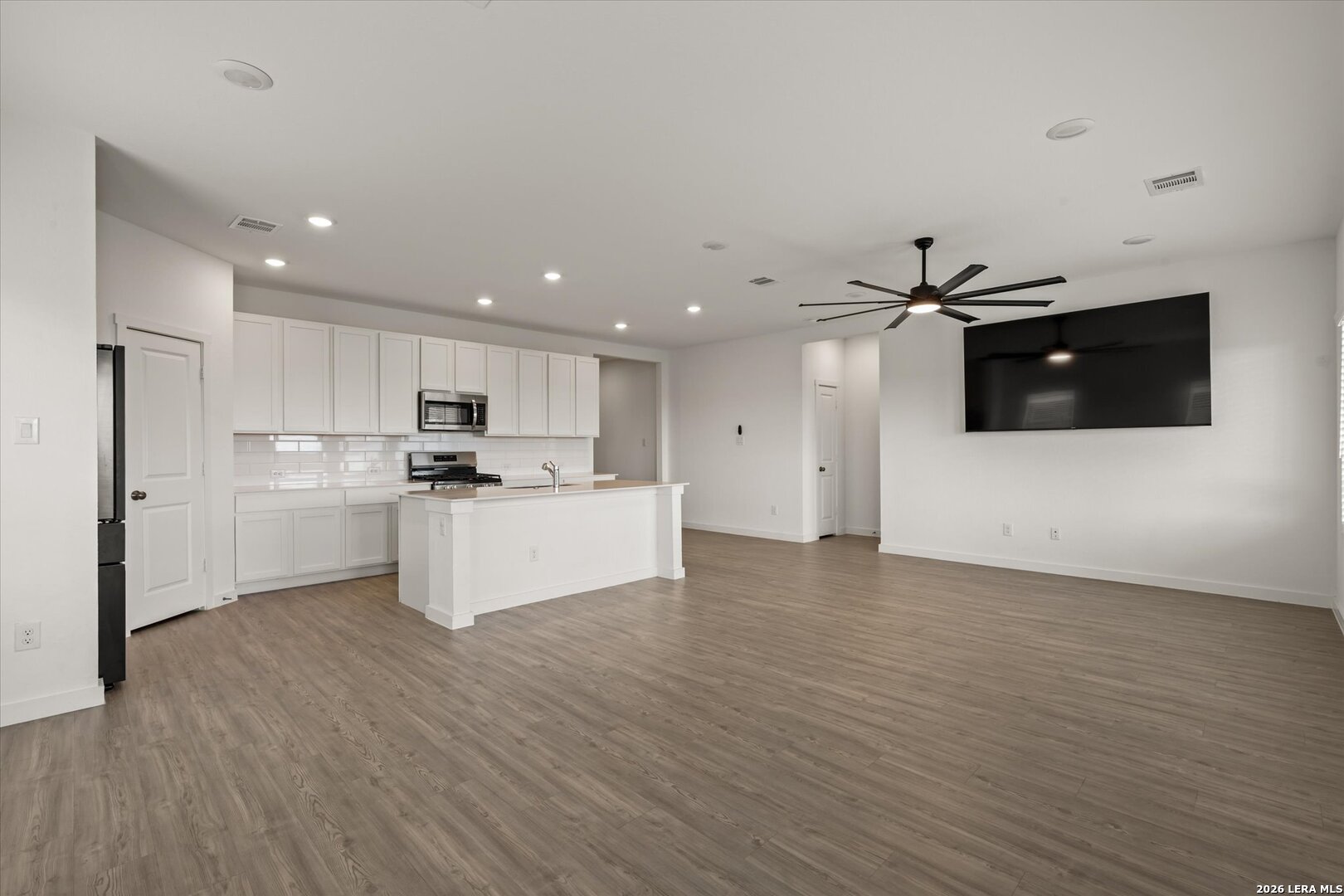 14114 Hertford Shire San Antonio TX 78245