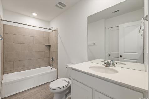 14114 Hertford Shire San Antonio TX 78245