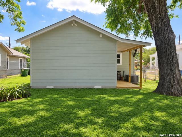 327 Halliday Avenue San Antonio TX 78210