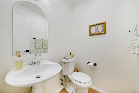 6073 Bantry Bay San Antonio TX 78240