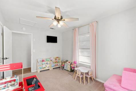 1214 London Street Castroville TX 78009