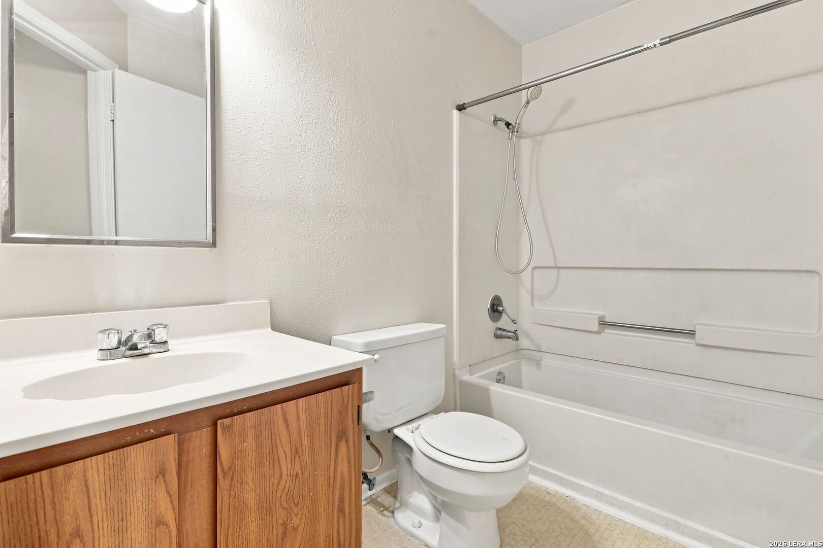 6803 Columbia Ridge Drive Converse TX 78109