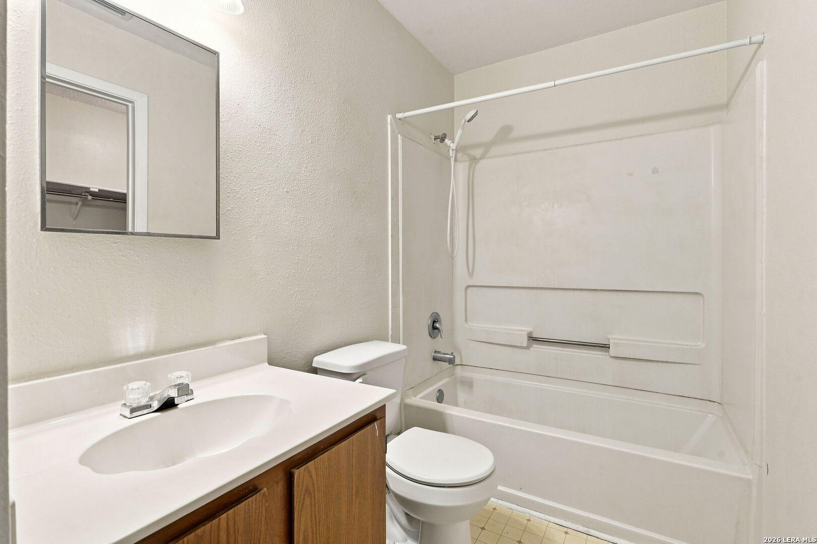 6803 Columbia Ridge Drive Converse TX 78109