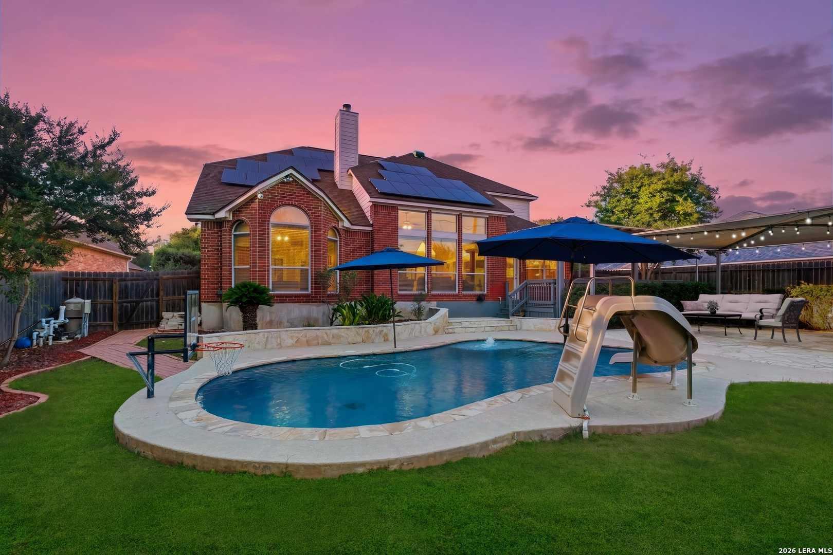 922 Desert Bluff San Antonio TX 78258