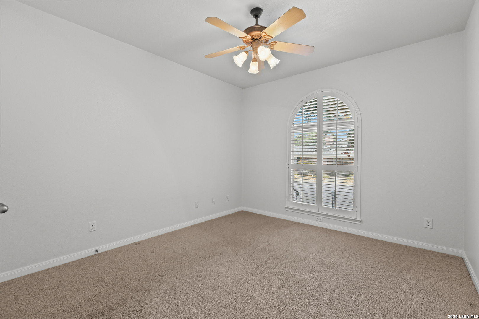 6119 Crescent Falls Windcrest TX 78239