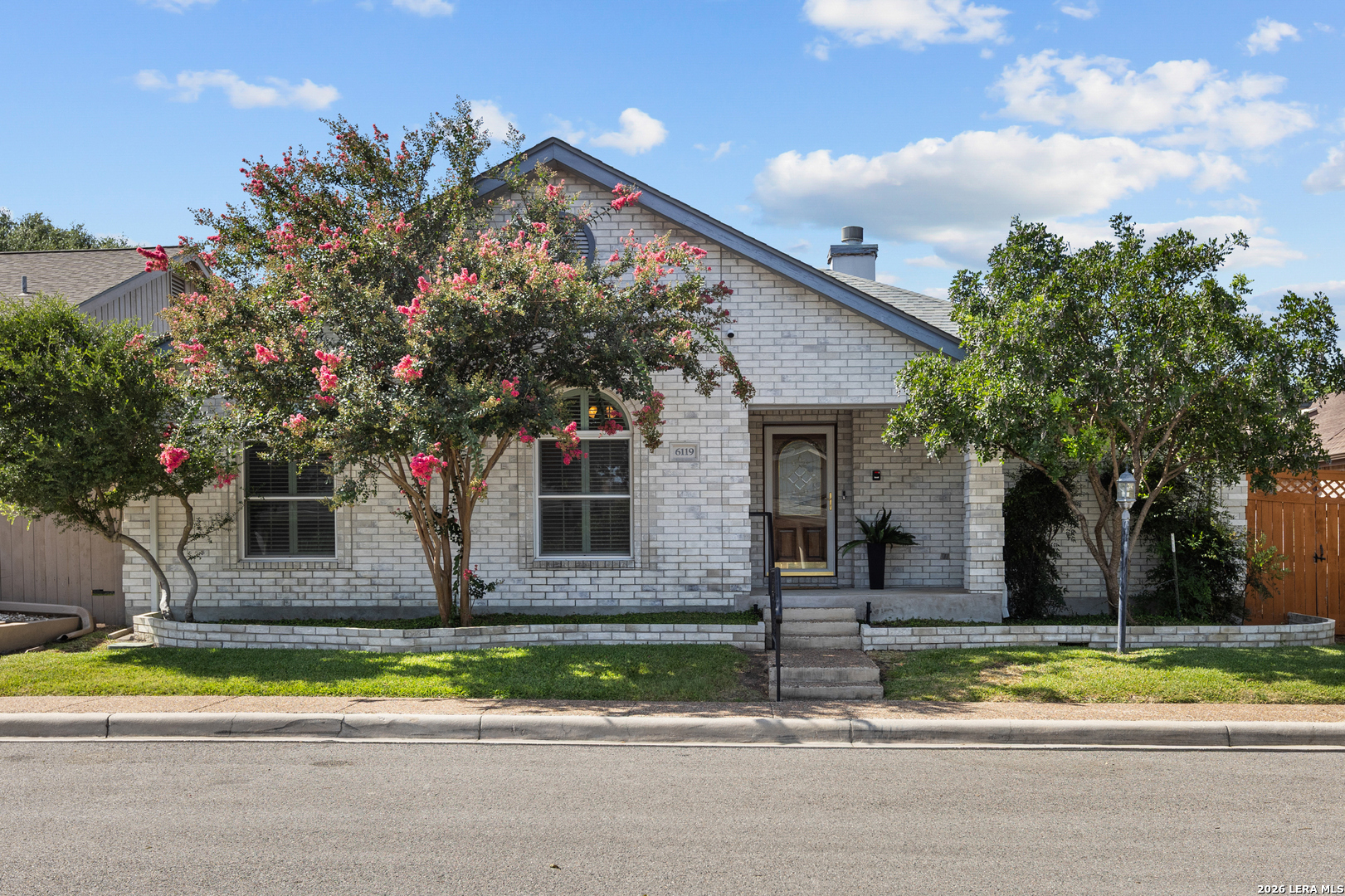 6119 Crescent Falls Windcrest TX 78239