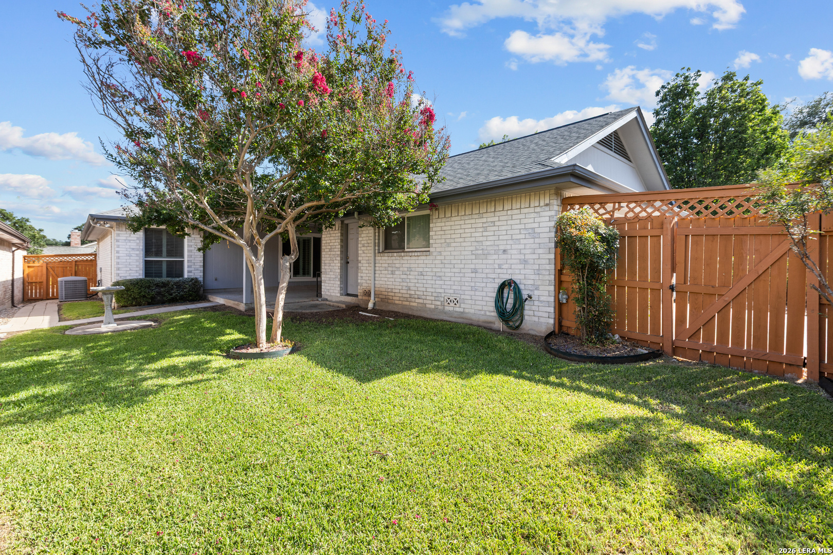 6119 Crescent Falls Windcrest TX 78239