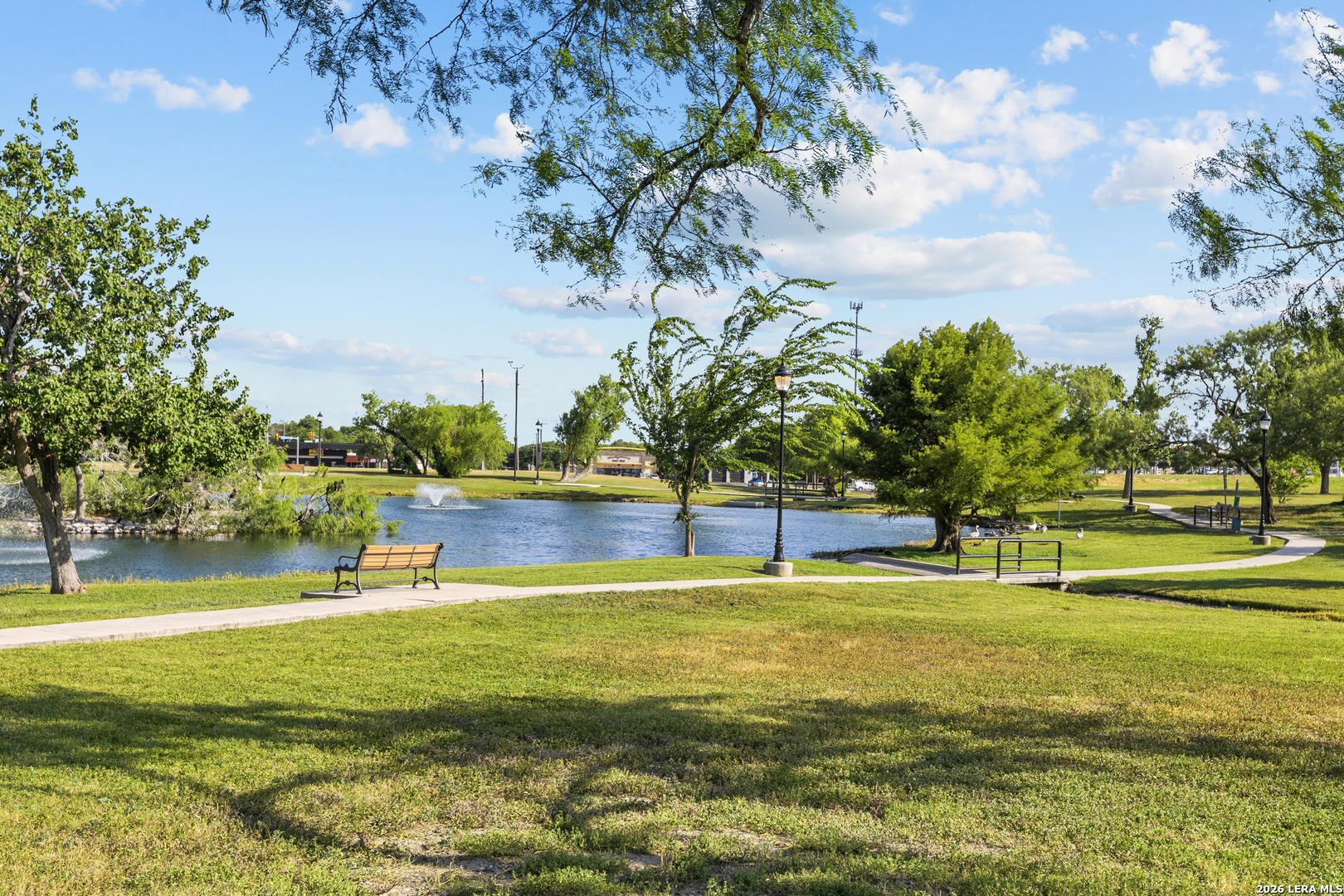 6119 Crescent Falls Windcrest TX 78239