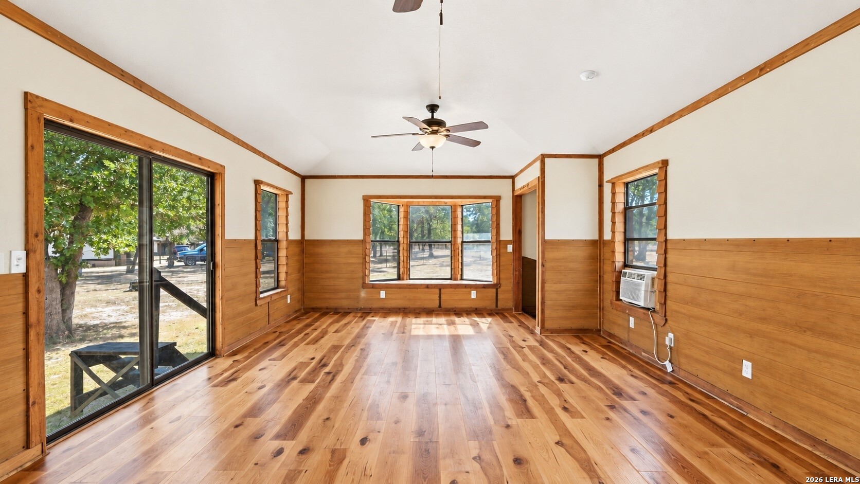 213 Oak View Drive La Vernia TX 78121