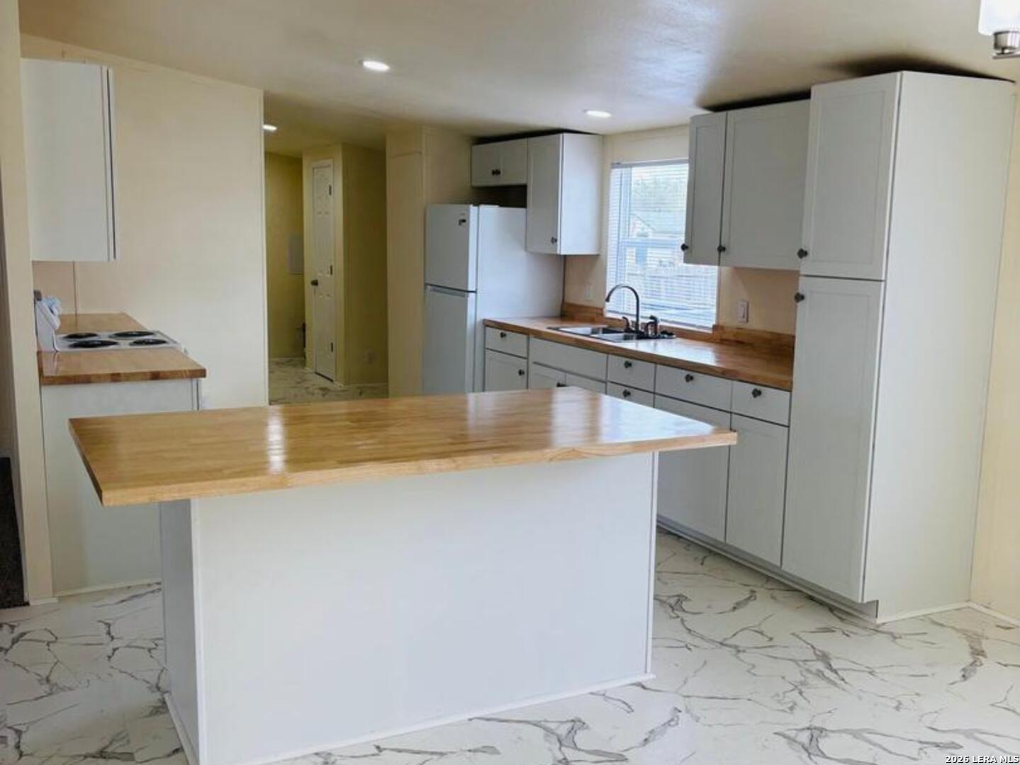 21007 Jakes View San Antonio TX 78264