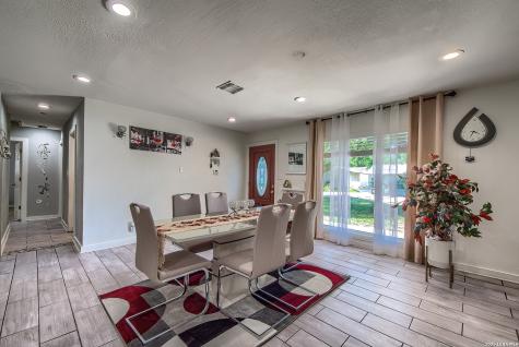 4339 Bright Sun Street San Antonio TX 78217
