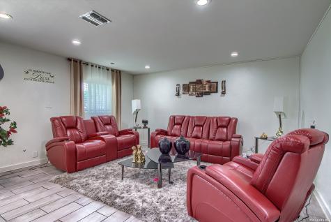 4339 Bright Sun Street San Antonio TX 78217