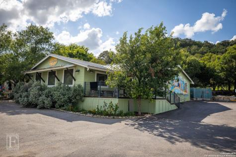 851 River Cliff Canyon Lake TX 78133