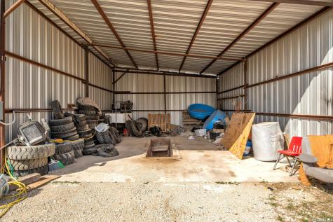 18883 Lagloria Road Elmendorf TX 78112