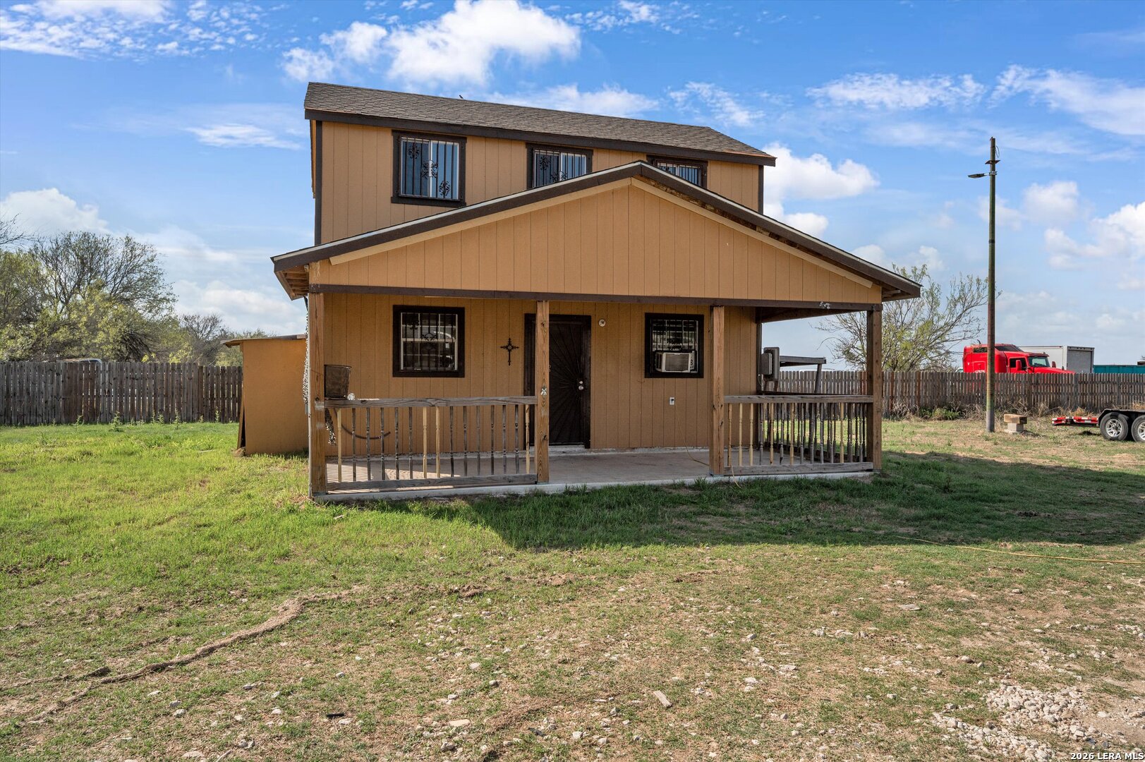 18883 Lagloria Road Elmendorf TX 78112