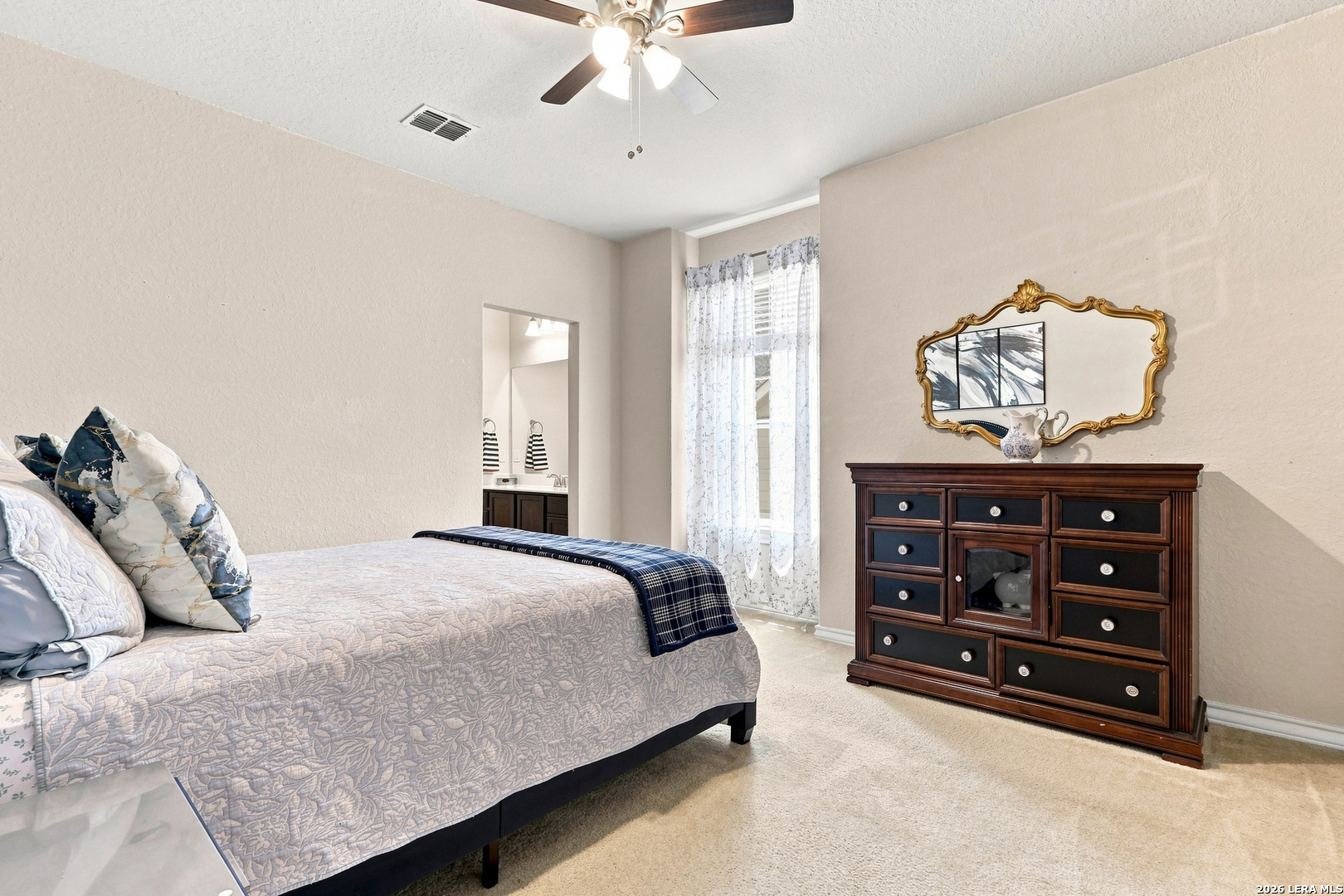 25737 Comanche Creek San Antonio TX 78261