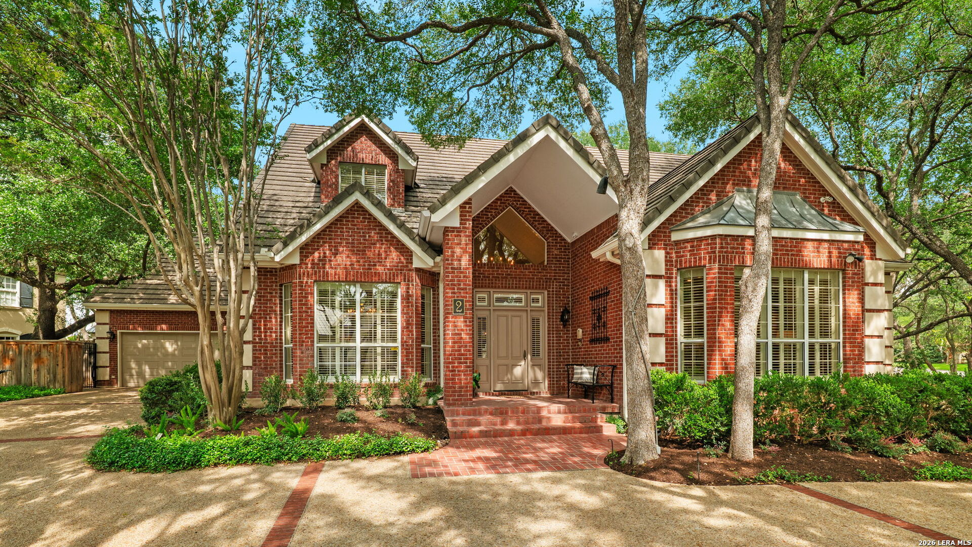 2 Chatsworth Way San Antonio TX 78209