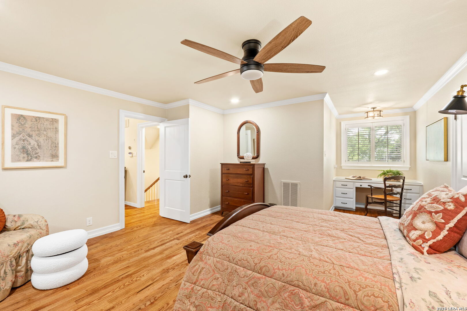 2 Chatsworth Way San Antonio TX 78209